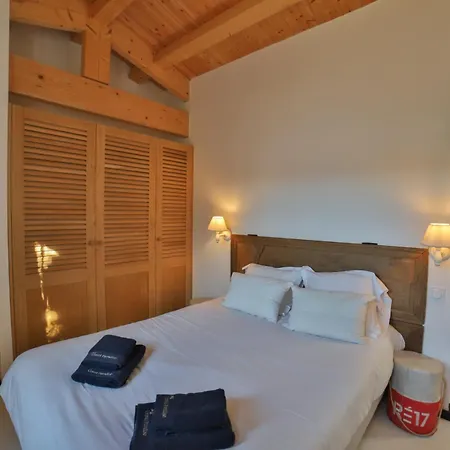 Domaine Rose Tremiere Villa *