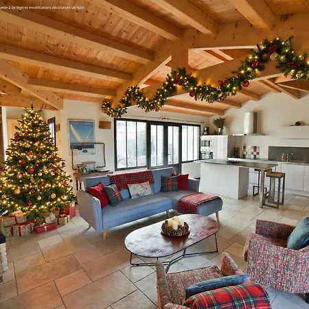 Domaine Rose Tremiere Villa